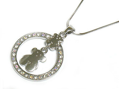 Round crystal  and bear dangle neckalce