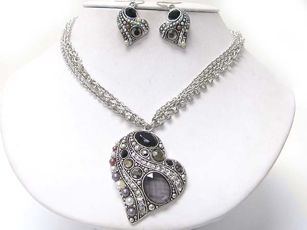 Crystal and facet acryl stone art deco heart pendant neckalce earring set