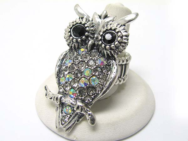 Crystal stud owl stretch ring