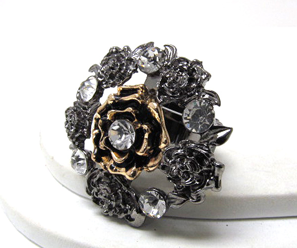 Multi crystal and multi size  flowers stretch ring