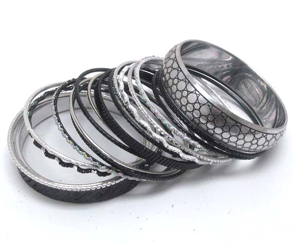 Multi pattern and sprinkle deco stackable bracelet set