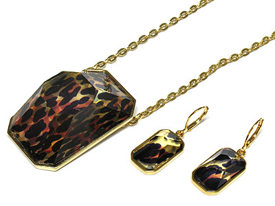 Animal printed eopxy stone necklace set