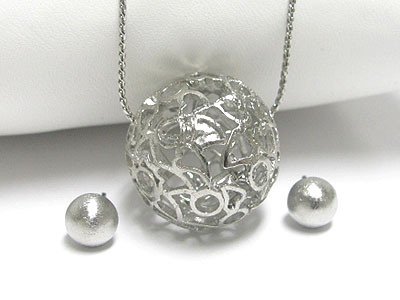 Metal heart mesh ball pendant necklace earring set