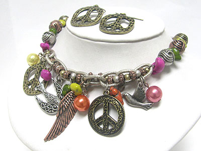 Vintage look natural stone and filigree metal peace mark charm necklace earring set