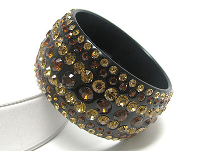 Crystal stud large acrylic bangle bracelet 