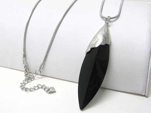 Glass stone and scratch metal arrow head pendant long necklace