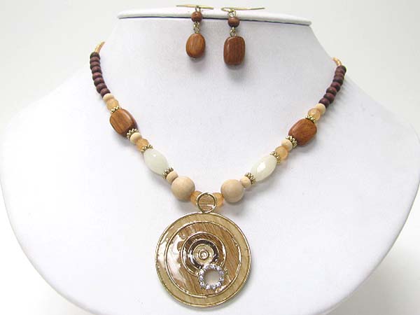 Multi wood and enamel mosaic round pendant mixed stone necklace and earring set?