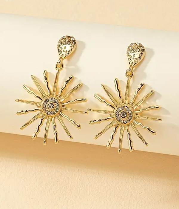 Stone center sun earring