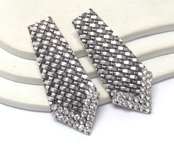 Crystal deco and woven pattern metal tie earring