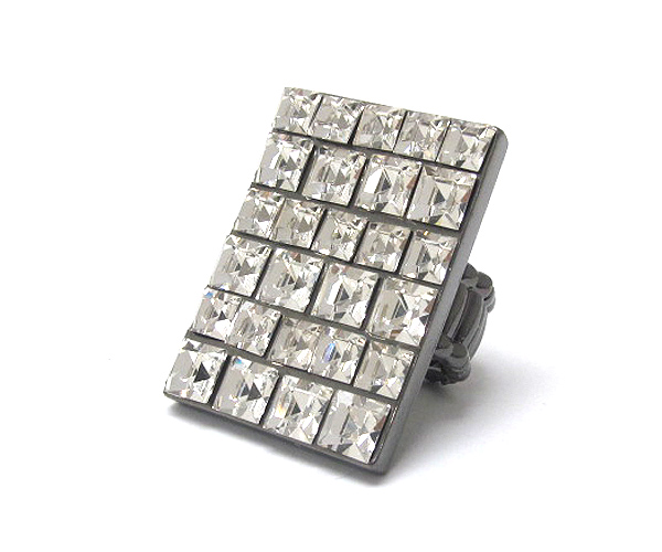 Multi crystal deco large rectangular stretch ring