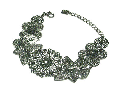 Crystal deco metal filigree flower link bracelet