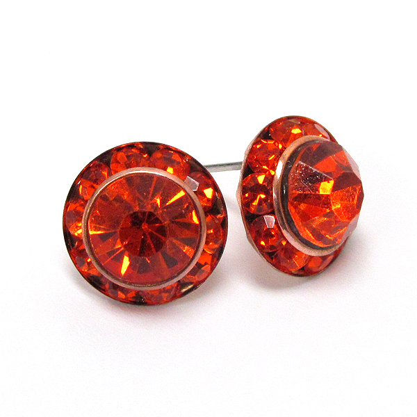 Facet glass center and crystal edge deco stud earring