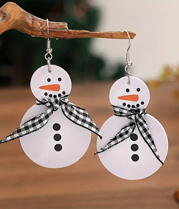 Christmas theme faux leather snowman earring