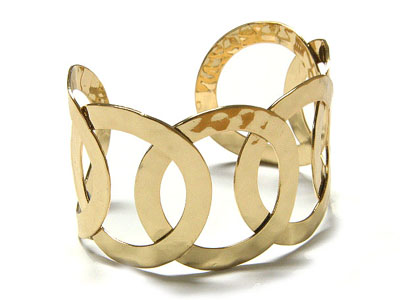 Round metal link cuff bangle