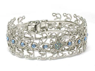 Crystal paved flower pattern hinge bangle