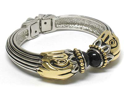 Metal eagle head shape hinge bangle