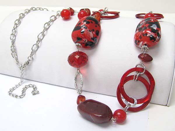 Shell disk and smokey ceramic stone link long chain necklace earring set