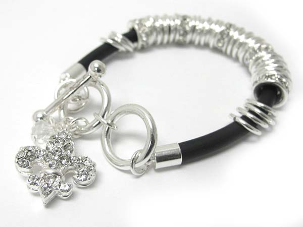 Crystal sole fleur de lis charm metal multi ring rubber bracelet