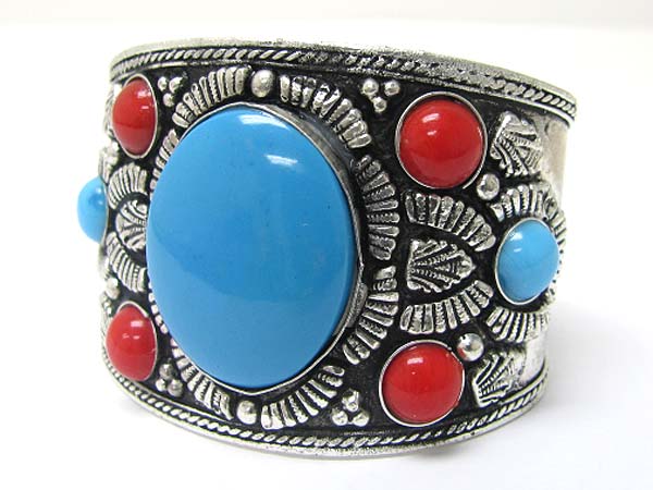 Acryl stone metal textured cuff bangle