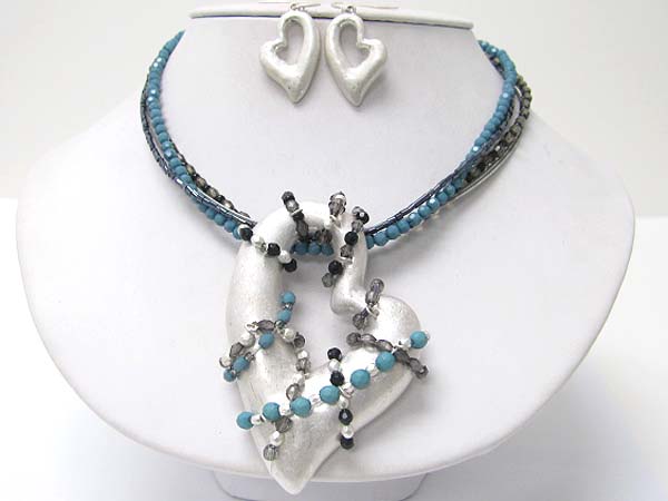 Large heart  metal pendant with mixed stone and beads fusion deco neckalce earring set