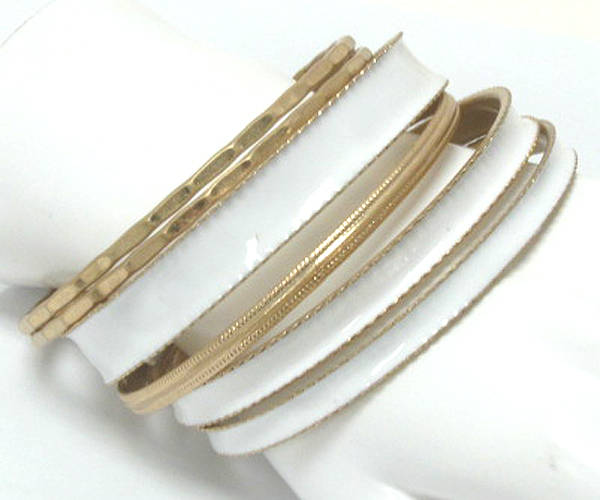 5 row mixed metal bangle set