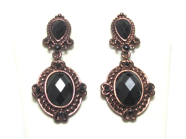 Vintage look acryl and crystal earring