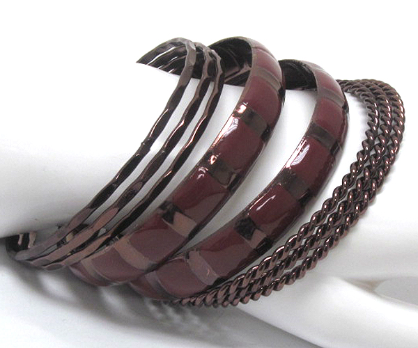 5 row mixed metal bangle set