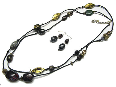 Natural stone and patina beads long necklace and earring set