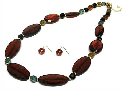 Glass beads and nugget long necklace and earring set