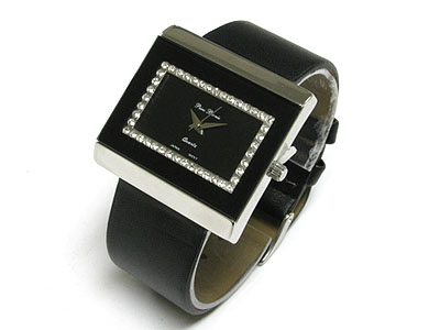 Square face crystal inside glass leather band watch