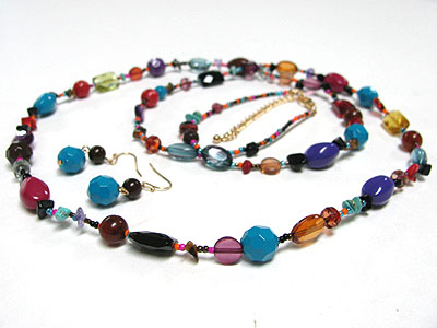 Multi beads long necklace earring set