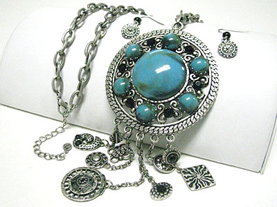 Turquoise and marblic stone deco round pendant long necklace set