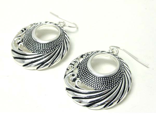 Metal filigree hoop earrings - hoops