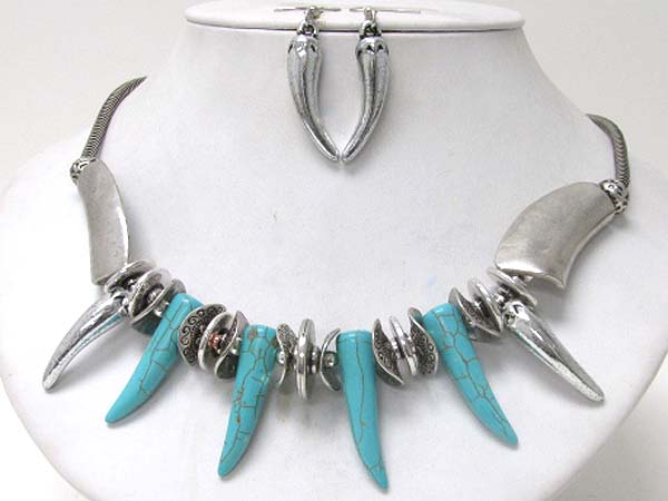 Turquoise stone tusk and metal disk link necklace earring set