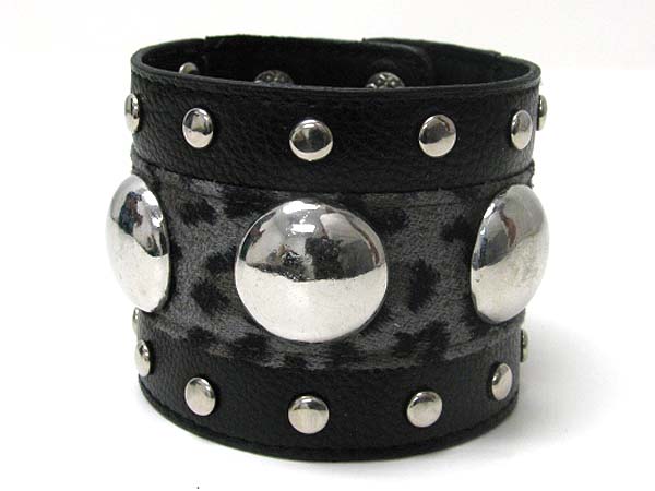 Metal button stud animal print leather wrist band