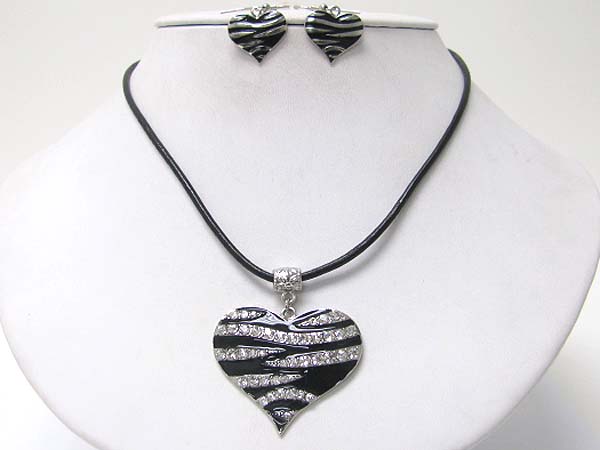 Crystal and enamel heart pendant necklace earring set