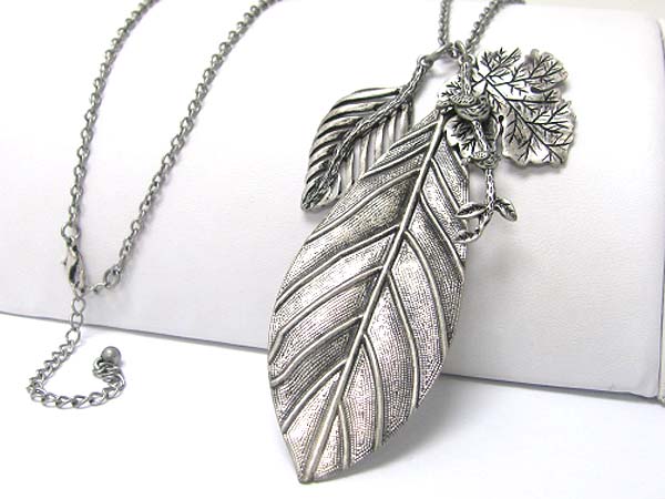 Burnish metal leaves pendant long necklace