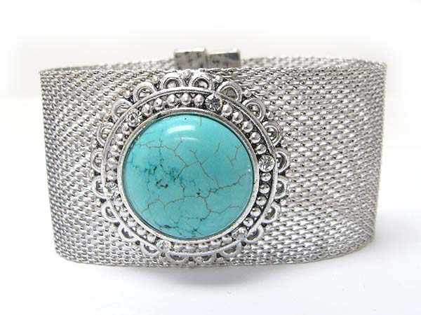 Turquoise stone and metal mesh bracelet