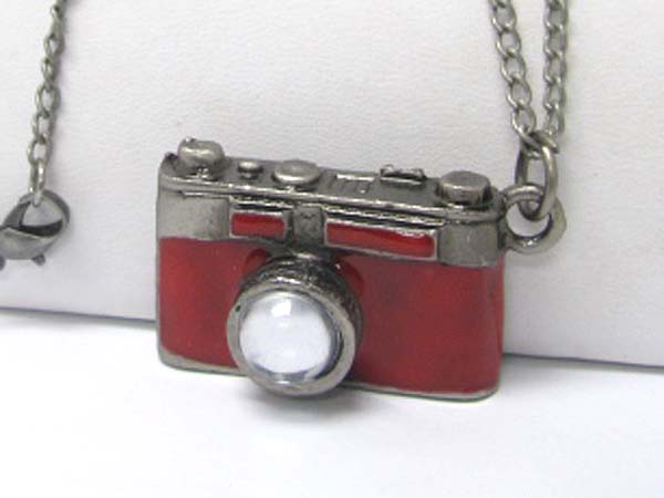 Burnish metal glass lens camera pendant long chain necklace