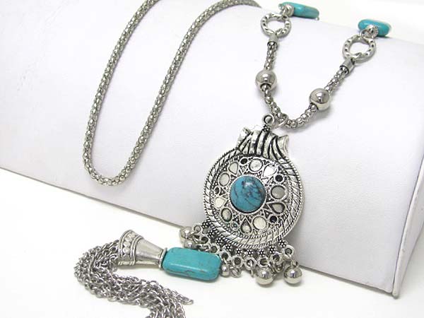 Turquoise stone and filigree metal deco long necklace 