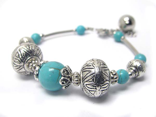 Turquoise stone and filigree metal link bracelet