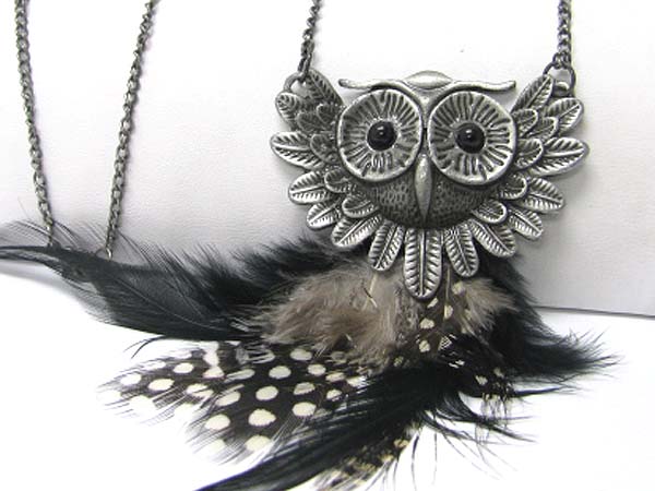 Burnish metal fur deco owl pendant long chain necklace