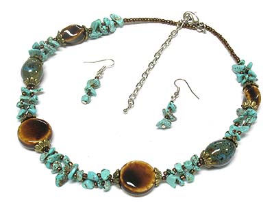 Ceramic and chip stone deco necklace and earring set 