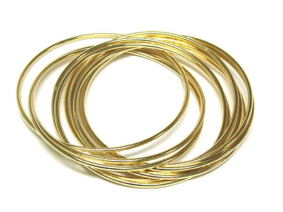 Ten wire bangle link bracelet