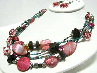 Multi strand shell disk and seed beads neckalce earring set