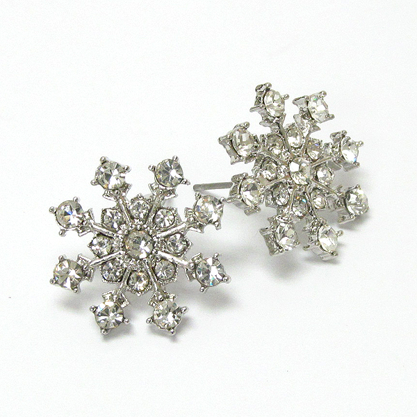 Crystal snowflake stud earring