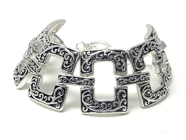 Metal filigree designer pattern bracelet