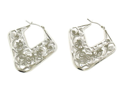 Cut out hallow style metal earring