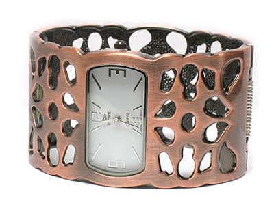 Metal leaf cuts large bangle watch