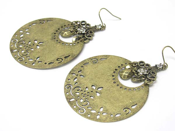 Crystal stud filigree metal round disk earring